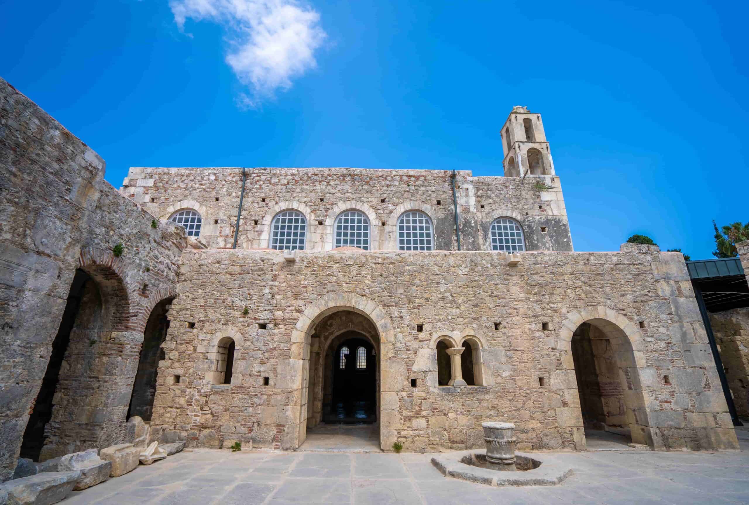 Aziz (St.) Nikolaos Anıt Müzesi