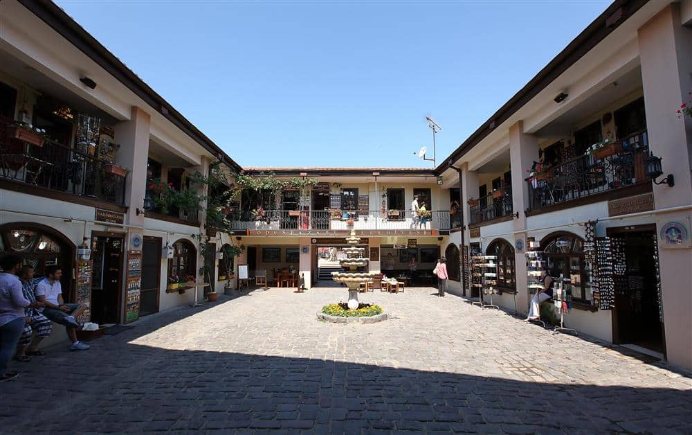 Eskişehir Atlıhan El Sanatları Çarşısı