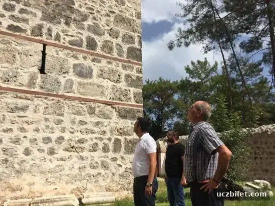 7- Selçuklu Av Köşkü