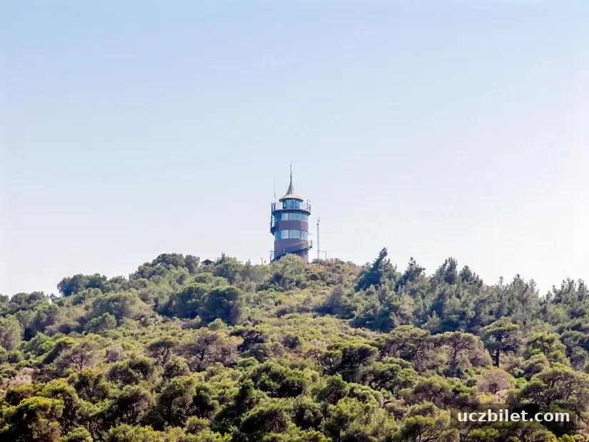 Adakule, Büyükada'nın zirvelerinde gözetleme noktası