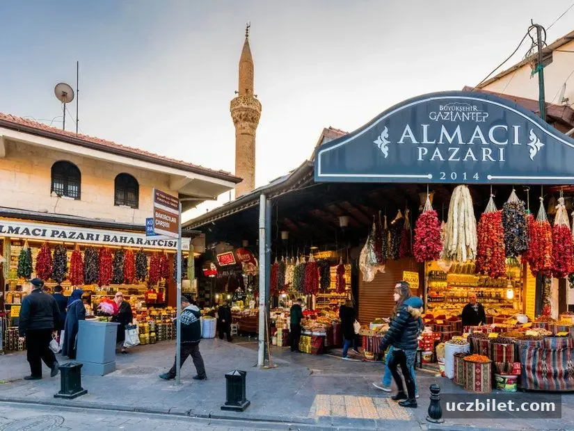 Almacı Pazarı görünümü