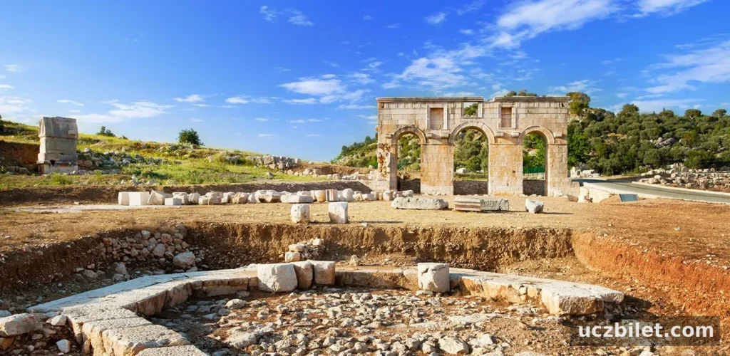 Antalya Gezilecek Yerler Patara