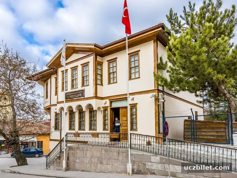 Atatürk Evi Müzesi
