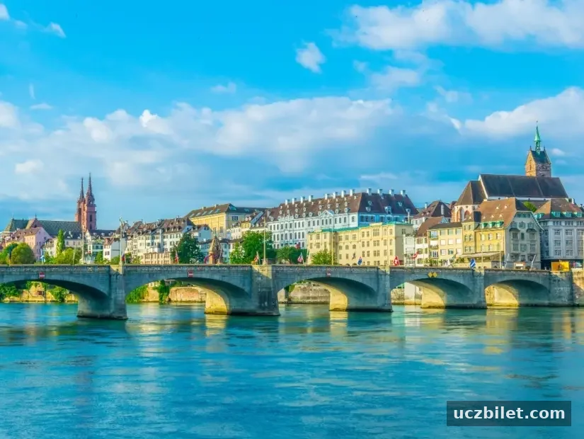 Basel Orta Köprü (Mittlere Brücke) görünümü