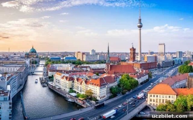 Berlin’de Gezilecek Yerler