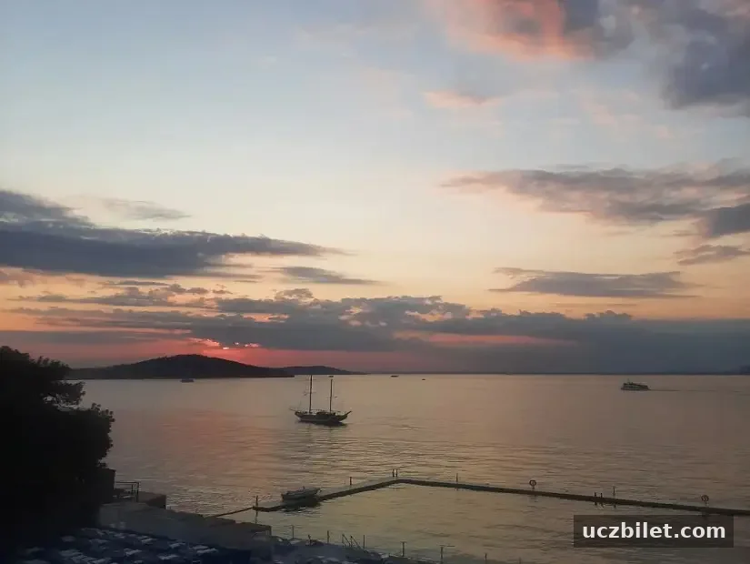 Blue Beach Büyükada akşam görünümü