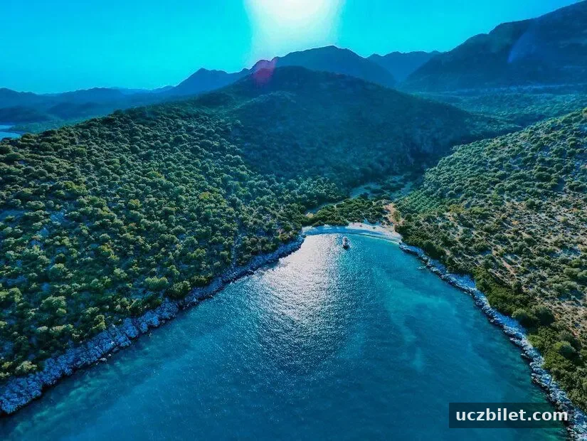 Demre Çağıllı Plajı havadan yeşil doğasıyla görünümü