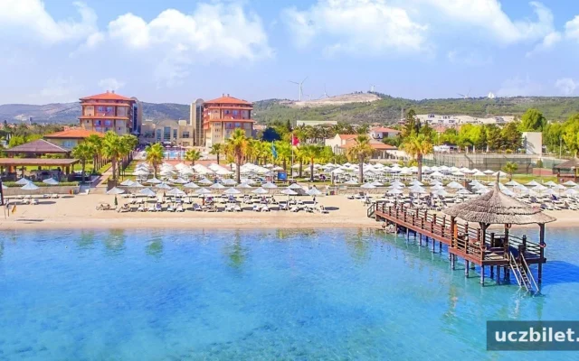 Çeşme’nin en iyi beach clublar’ı, restoranları ve gece kulüpleri…
