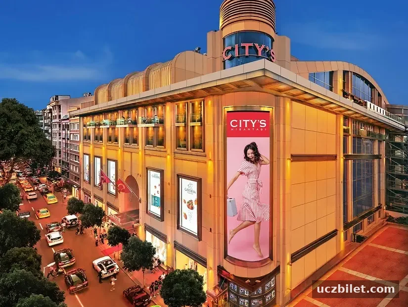 City’s Nişantaşı Alışveriş Merkezi akşam görünümü
