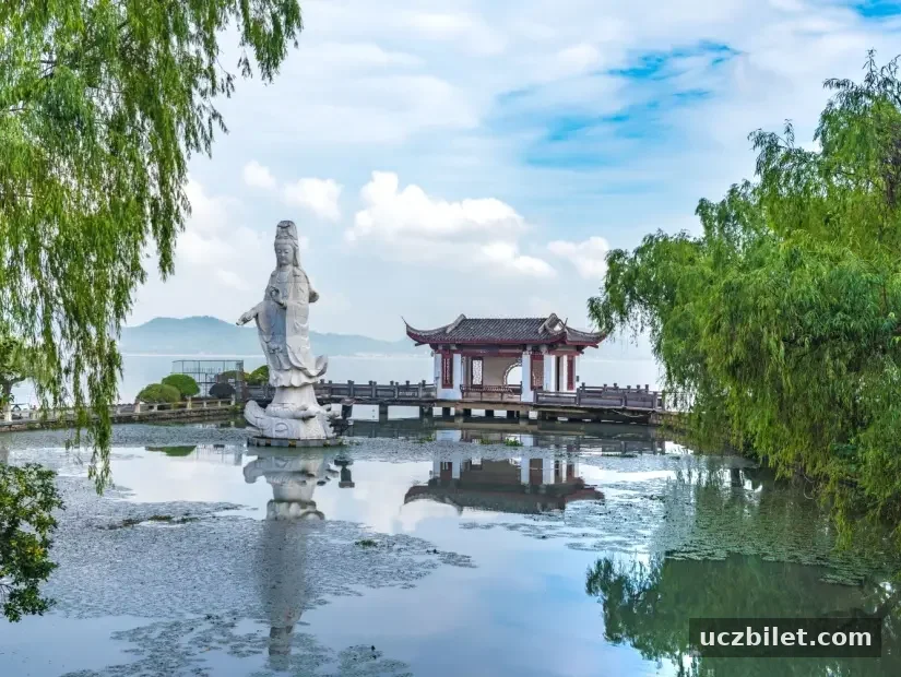 Dongqian Gölü, Ningbo