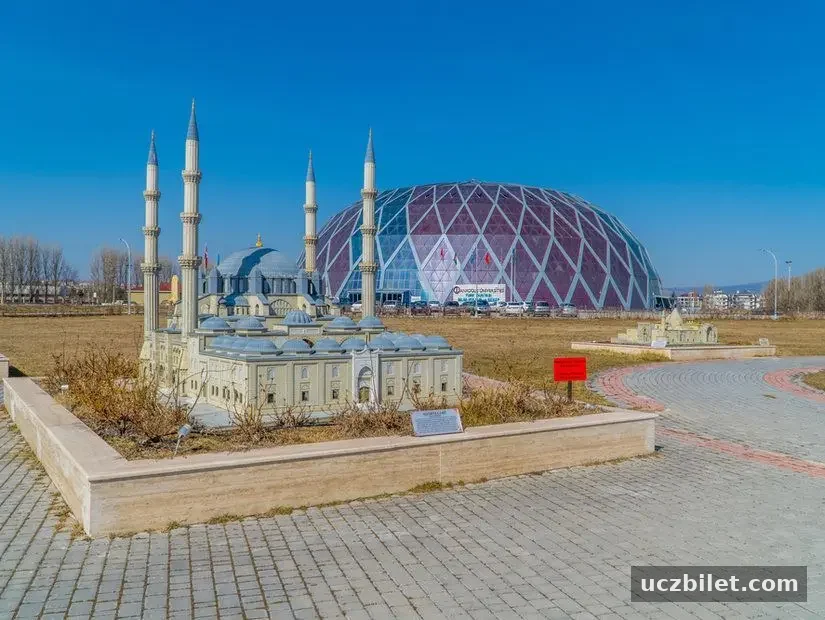 Esminiatürk