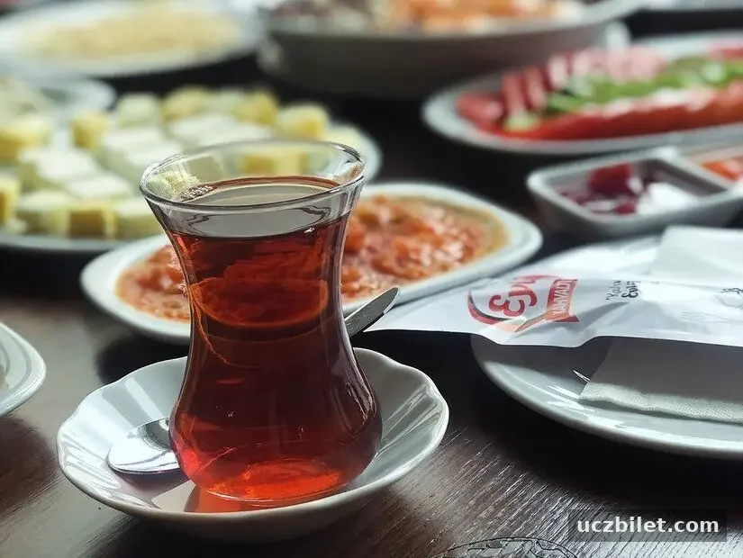 Eylül Yöresel Kahvaltı Salonu - Uğur Mumcu Cd./Çankaya