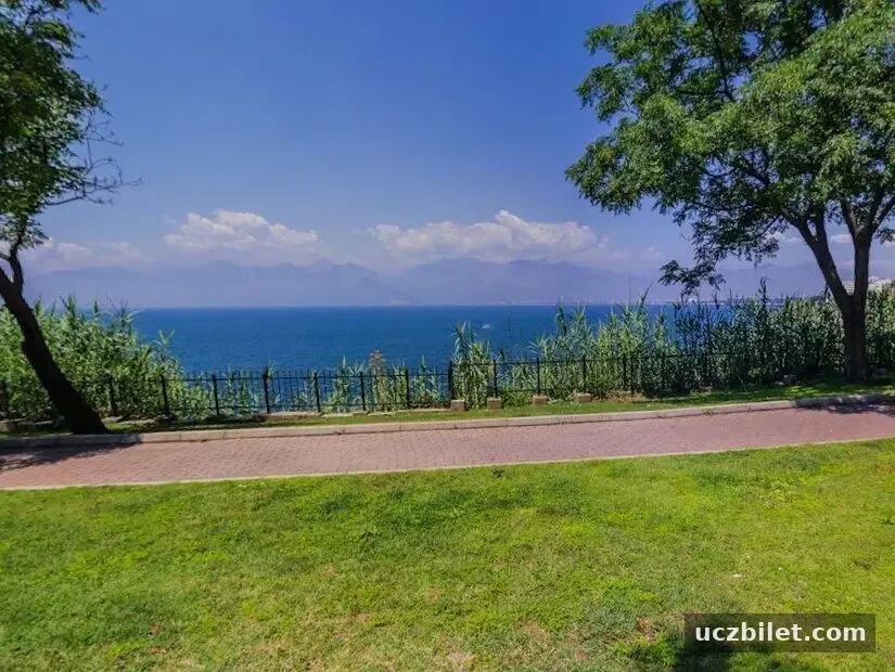 Falez Parkı manzarası
