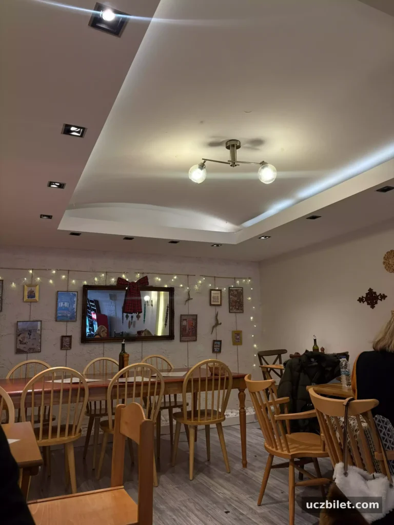 Farvale iç mekanını gösteren bir görüntü