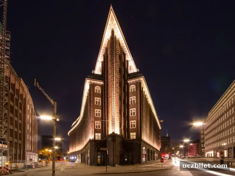 Hamburg'daki Chilehaus'un zirvesinde