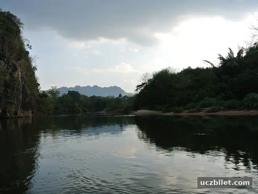 Hintok River Camp