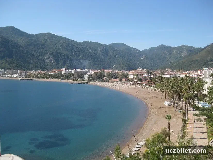 İçmeler Pamucak Plajı