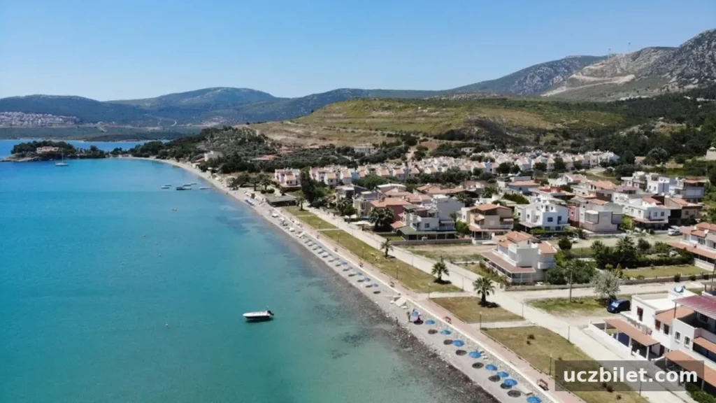 İzmir’de 2025 yazının favori 15 ücretsiz plajı ve koyu