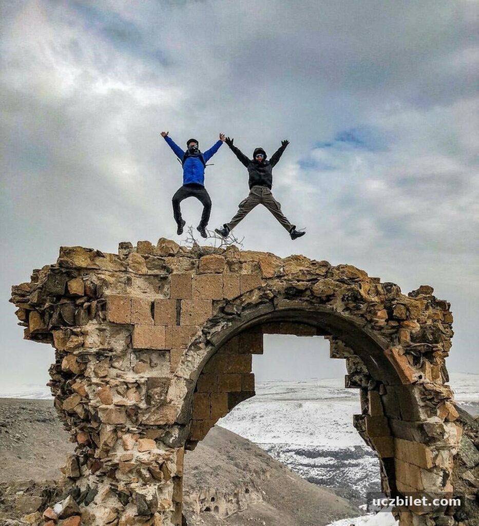 Kars'a gezmeye gidenler için rehber