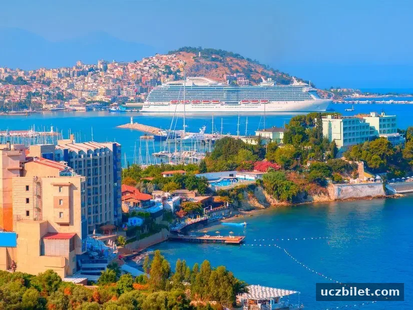 Kuşadası havadan sahil şeridi