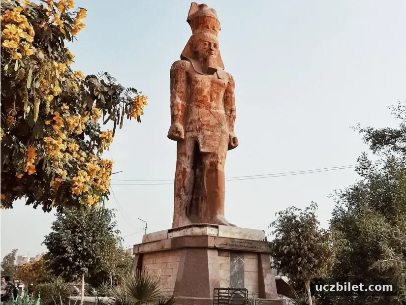 Mısır'da firavun heykeli, zagazig şehri