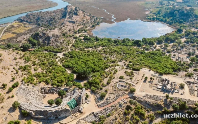 Muğla'da gezilecek yerler listenize ekleyin: Kaunos Antik Kenti ve Kral Mezarları