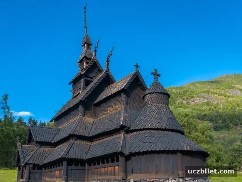 Muhteşem Borgund Stave Kilisesi, Laerdal