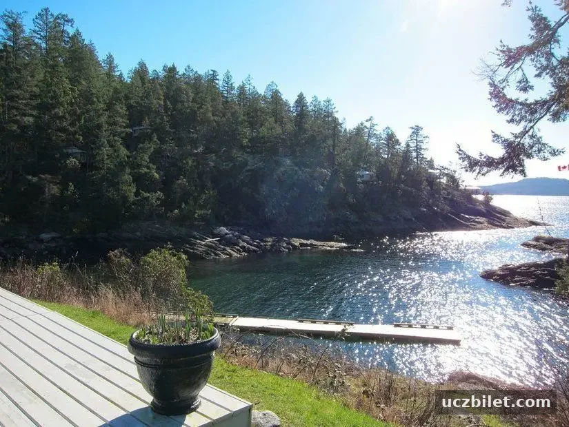 Rock Water Secret Cove Resort