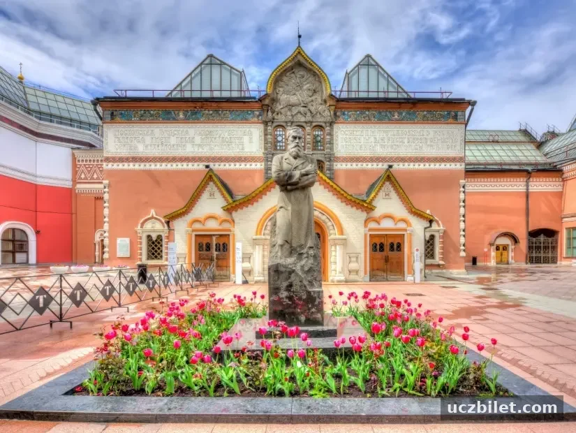 Tretyakov Devlet Galerisi dış görünümü